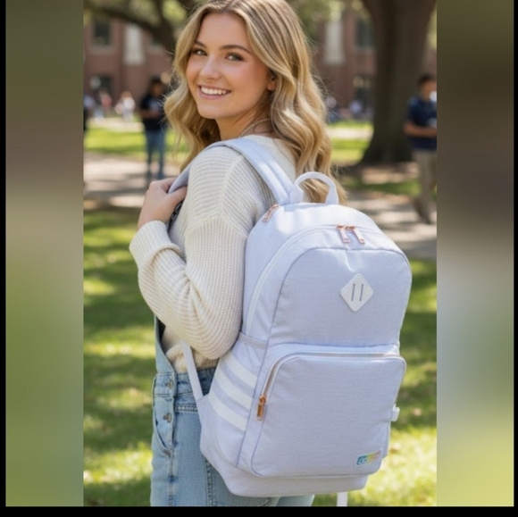 NEW! Adidas Jersey Classic 3 STRIPE BACKPACK NWT - Picture 1 of 16